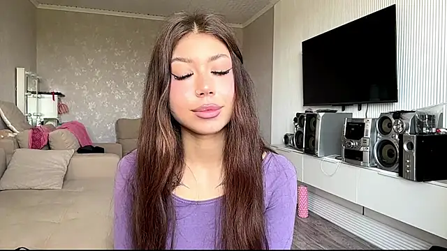 You Club Winx online show from 05-08-26, 07:23