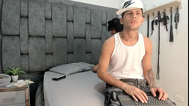 NaughtyVibes OS online show from 05-28-26, 02:30