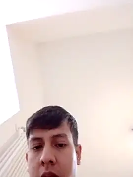 Julieta Ferrer online show from 02-16-26, 05:22