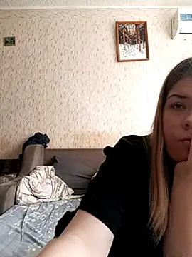 Snapshot of EvaTallor chatting on 03-02-26, 07:15 EvaTallor online show from 03-02-26, 07:15