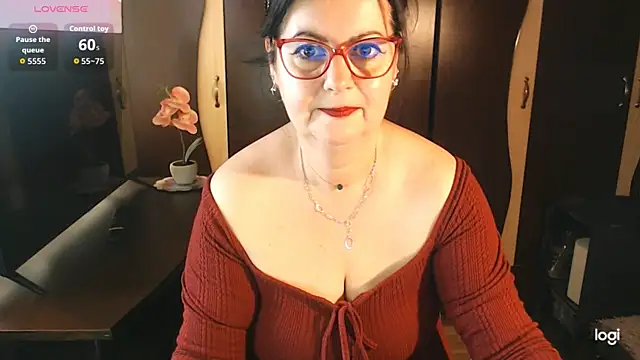 exiMIlf online show from 04-13-26, 10:41