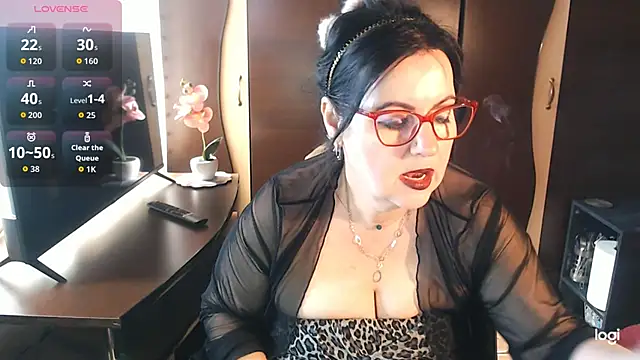 exiMIlf online show from 03-10-26, 11:14