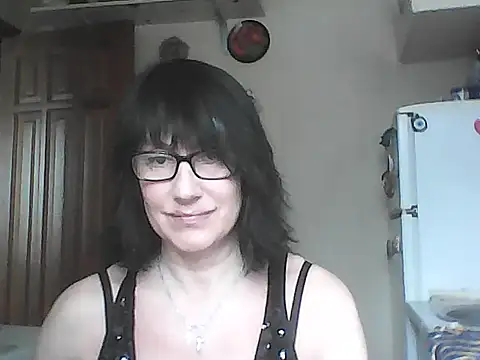 Snapshot of Vlastelina chatting on 02-23-26, 10:05 Vlastelina online show from 02-23-26, 10:05