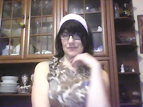 Snapshot of Vlastelina chatting on 02-14-26, 11:32 Vlastelina online show from 02-14-26, 11:32