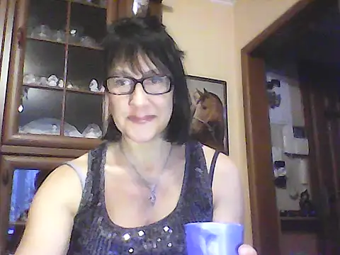 Snapshot of Vlastelina chatting on 02-15-26, 06:14 Vlastelina online show from 02-15-26, 06:14