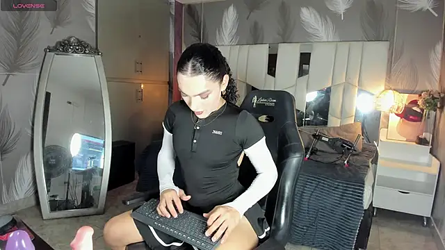 Veronica hottie online show from 05-30-26, 02:07
