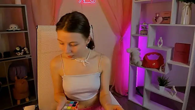 ElliFrankenweenie online show from 02-23-26, 06:14