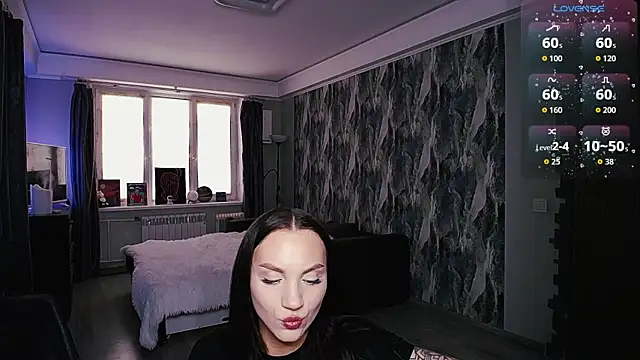 Snapshot of comeherehoney chatting on 02-17-26, 12:46 comeherehoney online show from 02-17-26, 12:46