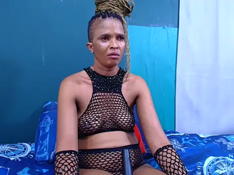 Snapshot of EbonyBlazeXx chatting on 02-13-26, 07:03 EbonyBlazeXx online show from 02-13-26, 07:03