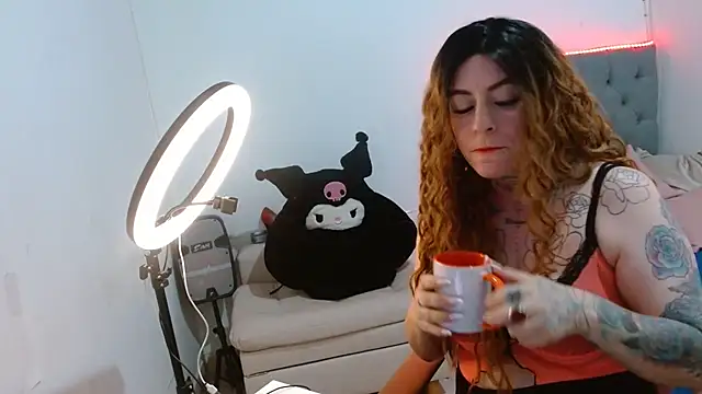 mia vantt online show from 04-13-26, 08:46