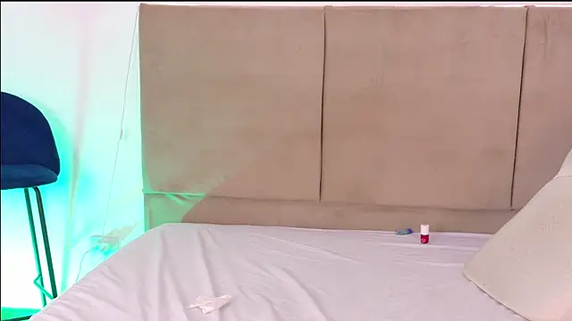 AlexLamunequita online show from 04-15-26, 07:58