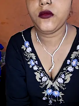 Nency Love143 online show from 06-02-26, 10:26