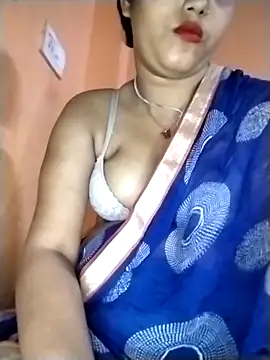 Nency Love143 online show from 04-16-26, 09:39