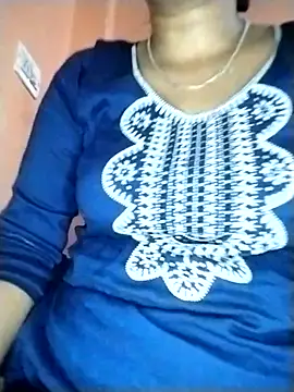 Nency Love143 online show from 04-25-26, 06:49