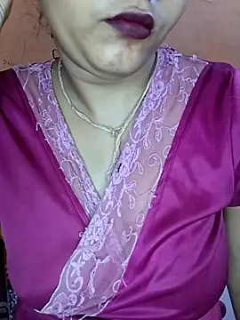 Snapshot of Nency_Love143 chatting on 06-15-26, 07:02 Nency Love143 online show from 06-15-26, 07:02