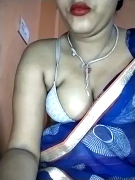 Nency Love143 online show from 04-18-26, 07:07