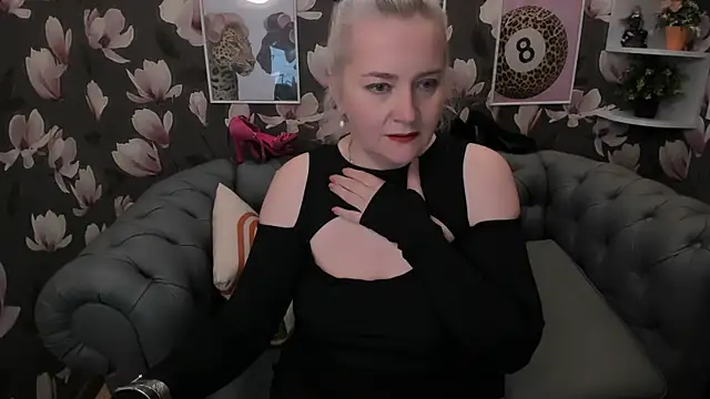 Victoria Notti online show from 04-26-26, 11:07