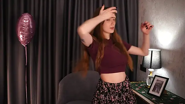 Snapshot of NoellaWortz chatting on 02-15-26, 12:04 NoellaWortz online show from 02-15-26, 12:04