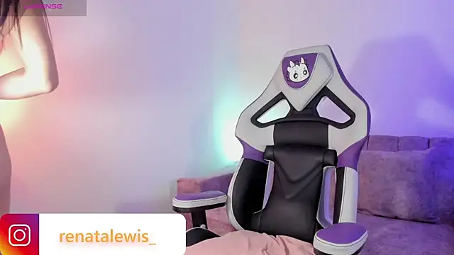 Snapshot of renata_lewis23 chatting on 03-28-26, 05:19 renata lewis23 online show from 03-28-26, 05:19