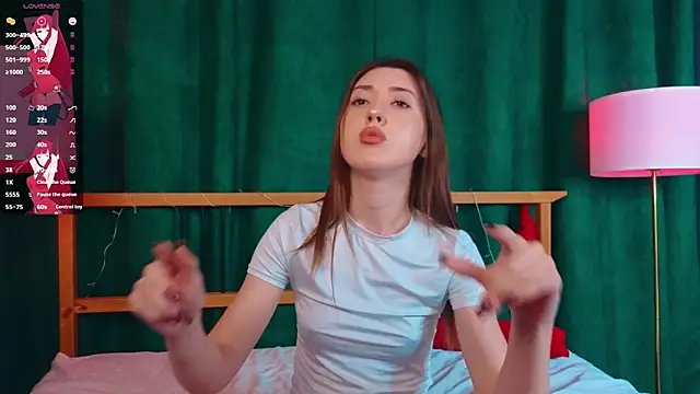 Snapshot of AliceZimmer chatting on 02-26-26, 07:36 AliceZimmer online show from 02-26-26, 07:36