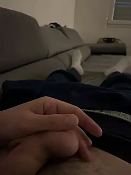 J3r3m66 online show from 04-04-26, 06:36