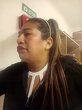 eva vidal  online show from 05-26-26, 11:47
