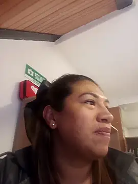 eva vidal  online show from 04-15-26, 07:58