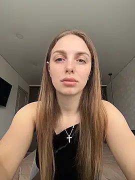  julia wonderful  online show from 02-26-26, 09:53