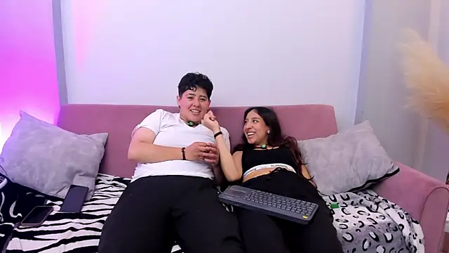 Gaia n Nix online show from 04-02-26, 04:30