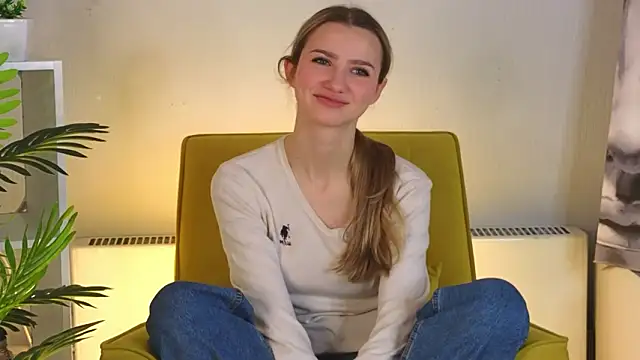 Snapshot of EclipseUrge chatting on 02-13-26, 07:41 EclipseUrge online show from 02-13-26, 07:41