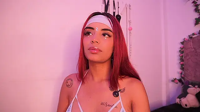 Snapshot of TiffanySander chatting on 02-20-26, 12:51 TiffanySander online show from 02-20-26, 12:51