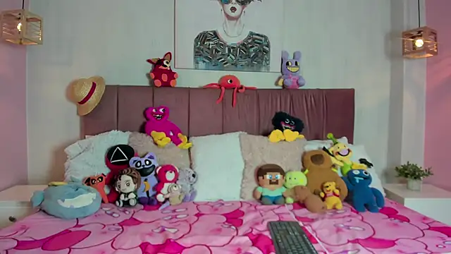 emma wilder  online show from 02-21-26, 08:11