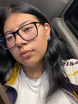 Lismar fire online show from 03-18-26, 03:20