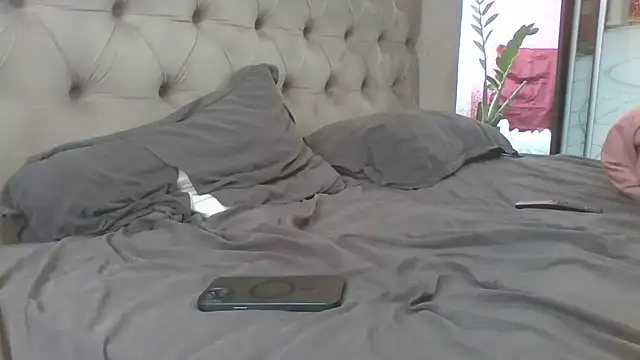 Shailadiess online show from 04-03-26, 06:09