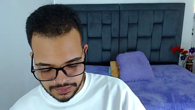 J black  online show from 02-10-26, 09:47