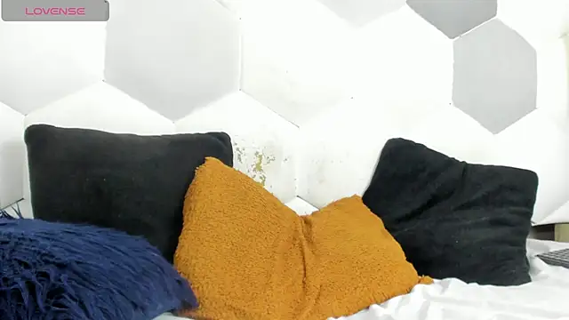 Snapshot of Davi_Ponce chatting on 02-20-26, 03:36 Davi Ponce online show from 02-20-26, 03:36