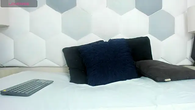 Snapshot of Davi_Ponce chatting on 02-20-26, 08:00 Davi Ponce online show from 02-20-26, 08:00