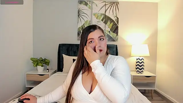 Snapshot of AgathaBloom_ chatting on 02-25-26, 12:49 AgathaBloom online show from 02-25-26, 12:49