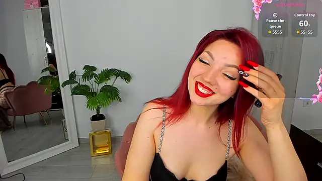 Snapshot of foxii1 chatting on 03-01-26, 01:00 foxii1 online show from 03-01-26, 01:00