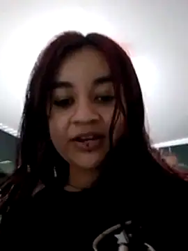 Snapshot of Lucy_allen1 chatting on 02-16-26, 11:02 Lucy allen1 online show from 02-16-26, 11:02