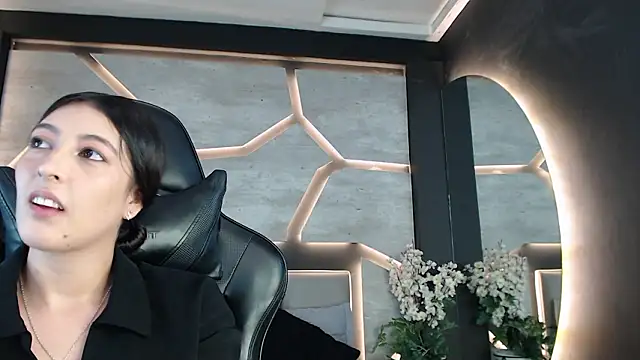 Snapshot of SinLickerr chatting on 02-28-26, 07:35 SinLickerr online show from 02-28-26, 07:35