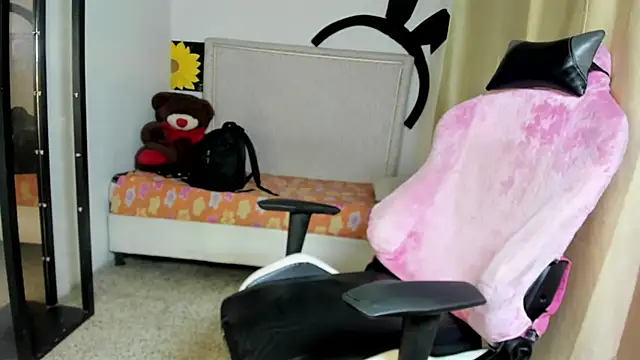 Top and bottom online show from 04-13-26, 08:13