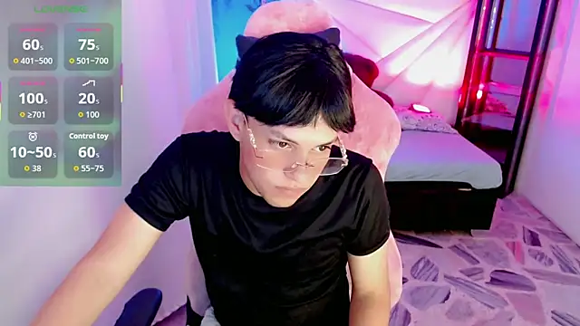 Top and bottom online show from 05-19-26, 01:56