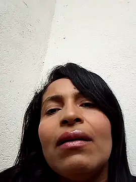 Lia Phone online show from 02-20-26, 08:00