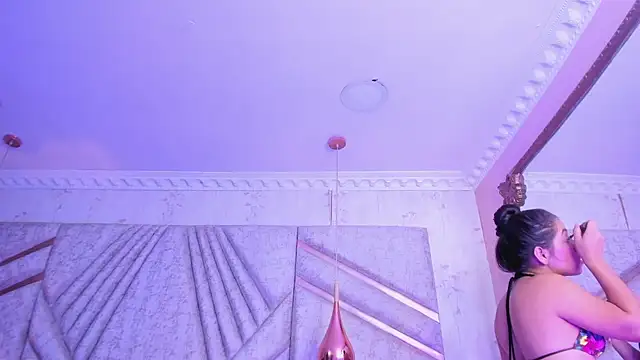 CloheBell online show from 03-08-26, 01:14