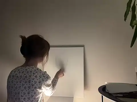 tesalove online show from 03-06-26, 10:16