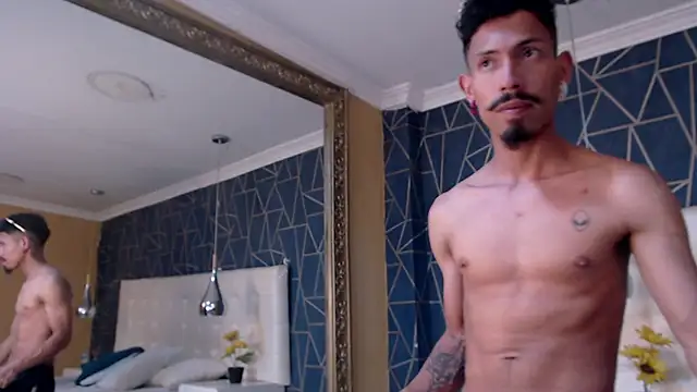 Snapshot of NoaahTylor chatting on 02-26-26, 08:20 NoaahTylor online show from 02-26-26, 08:20