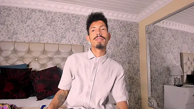 NoaahTylor online show from 04-02-26, 08:26