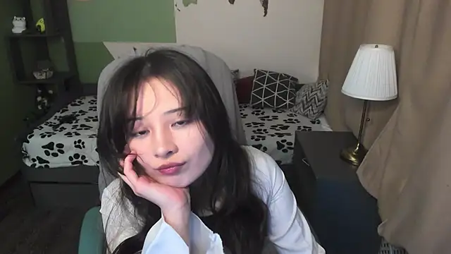 Snapshot of May_Ling chatting on 03-04-26, 09:11 May Ling online show from 03-04-26, 09:11