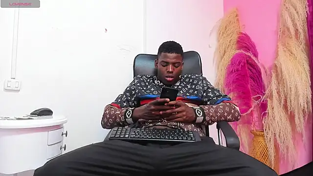 pipeking020 online show from 04-14-26, 04:17